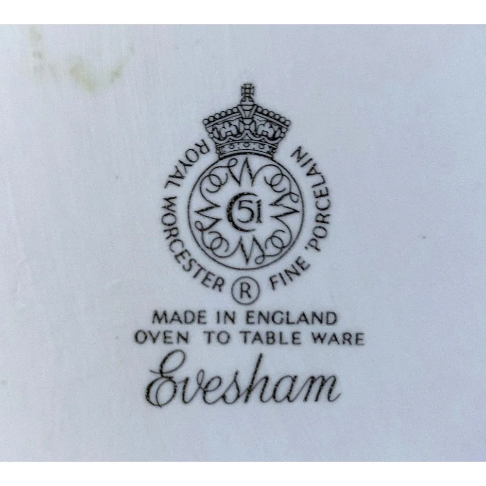 Royal Worcester Porcelain Evesham Fruits Quiche/Tart Bake Dish England NOS 8.75